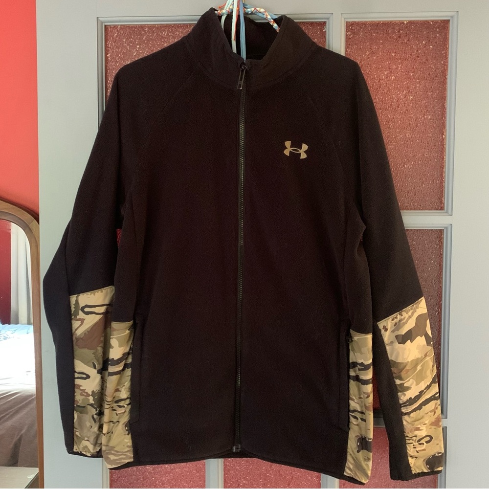 Under Armour Black zipped up fleece